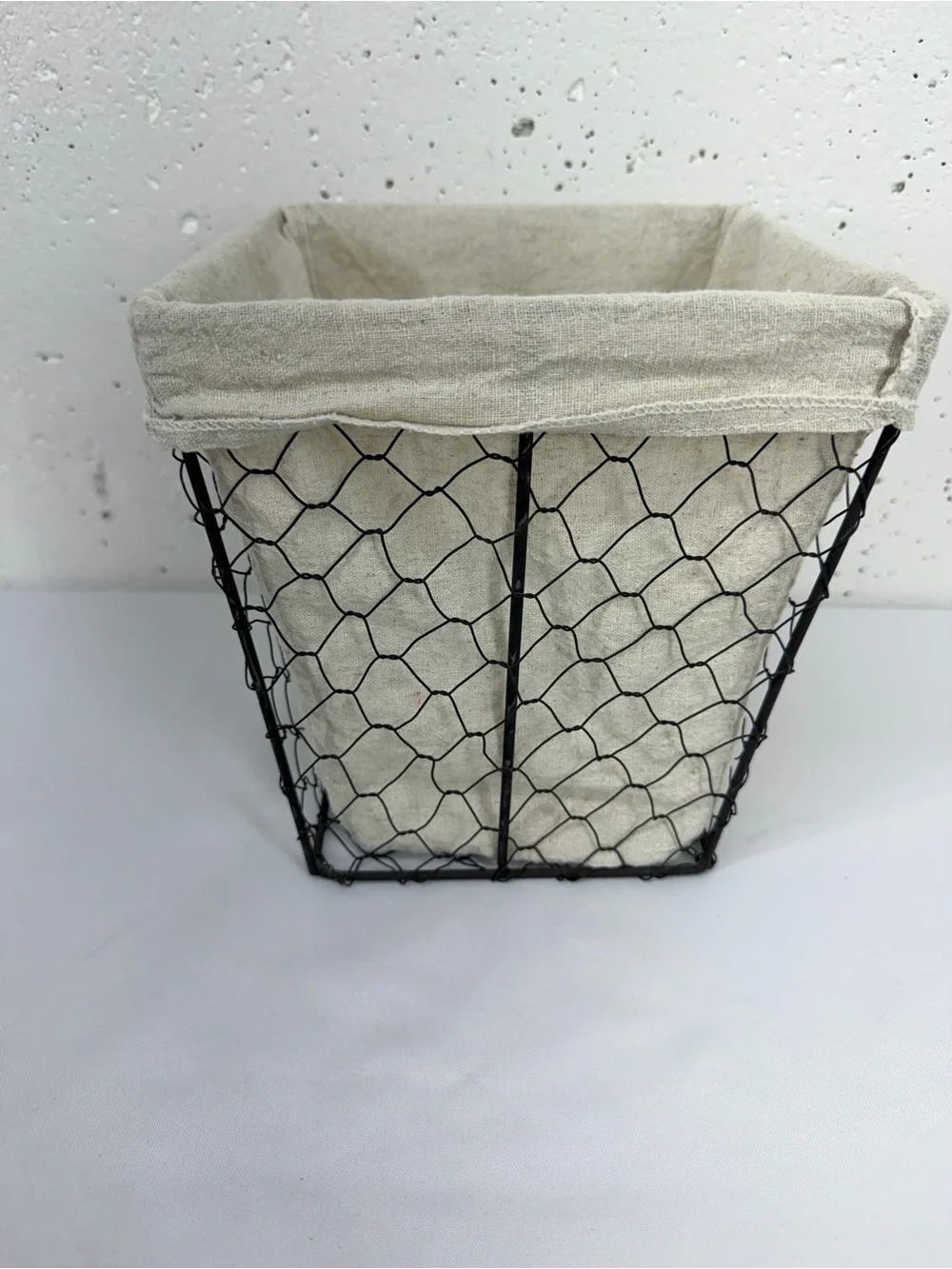 Unbranded Rustic Chicken Wire Waste Paper Trash Basket